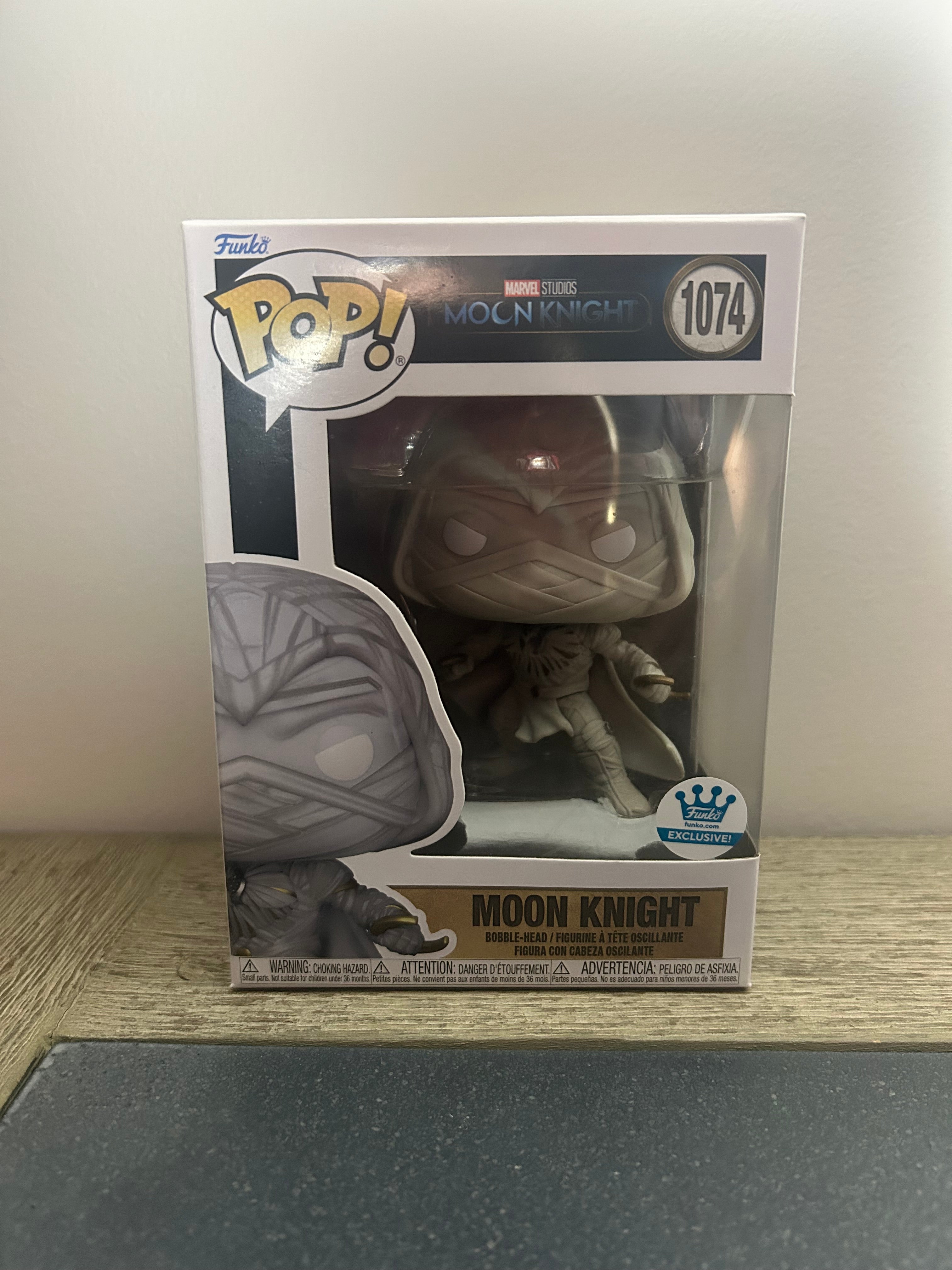 Funko Pop! Moon Knight Moon Knight with Weapon Funko Shop Exclusive