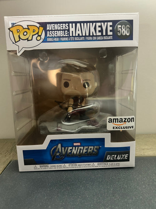 Funko Pop! Deluxe Hawkeye Avengers Assemble Amazon Exclusive #586 Vinyl Figure