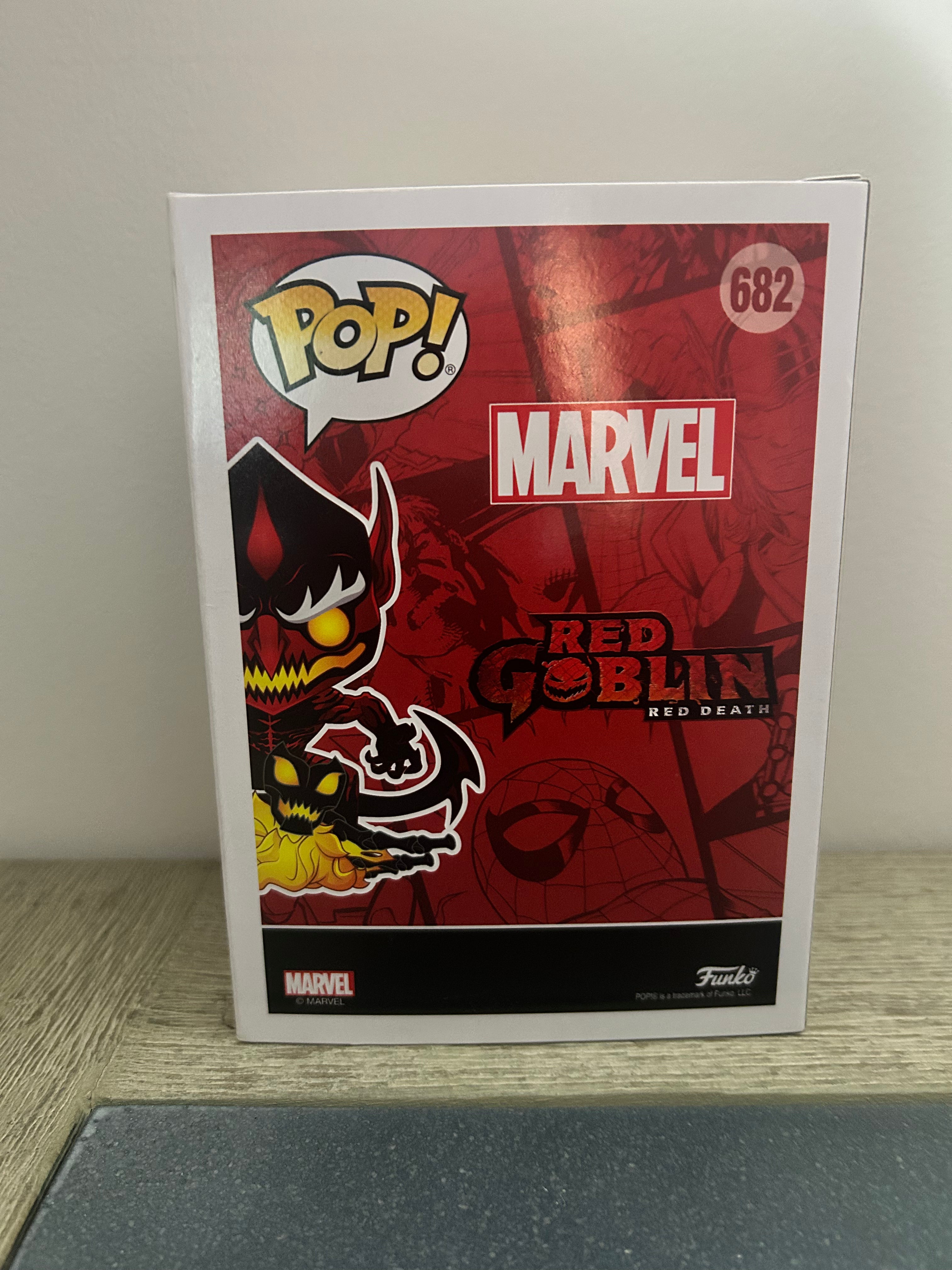 Funko Pop! - Vinyl: Marvel - Red Goblin - Hot Topic (Exclusive) #682