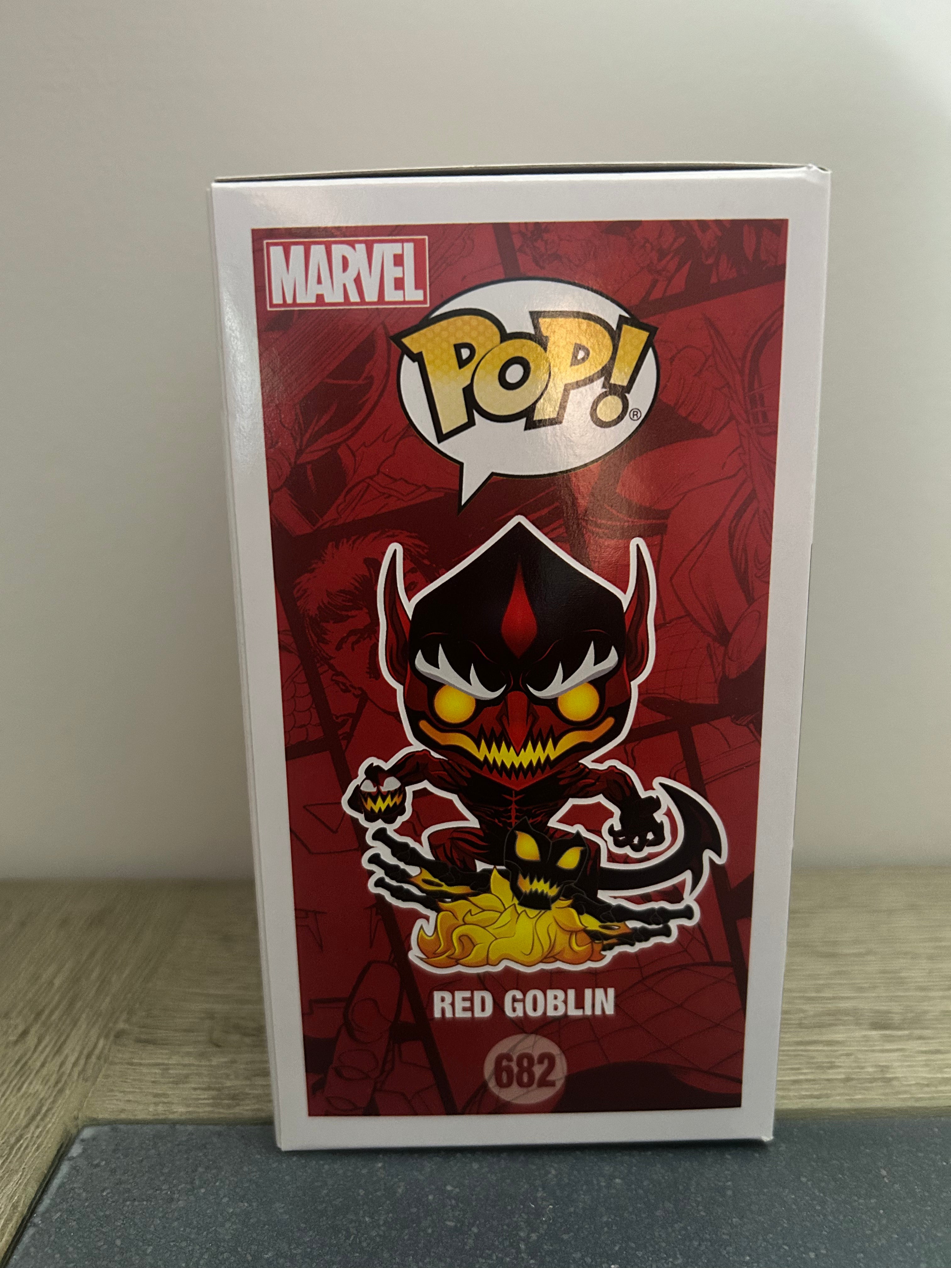 Funko Pop! - Vinyl: Marvel - Red Goblin - Hot Topic (Exclusive) #682